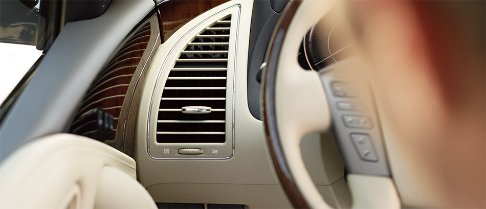 QX80 Interior Detail