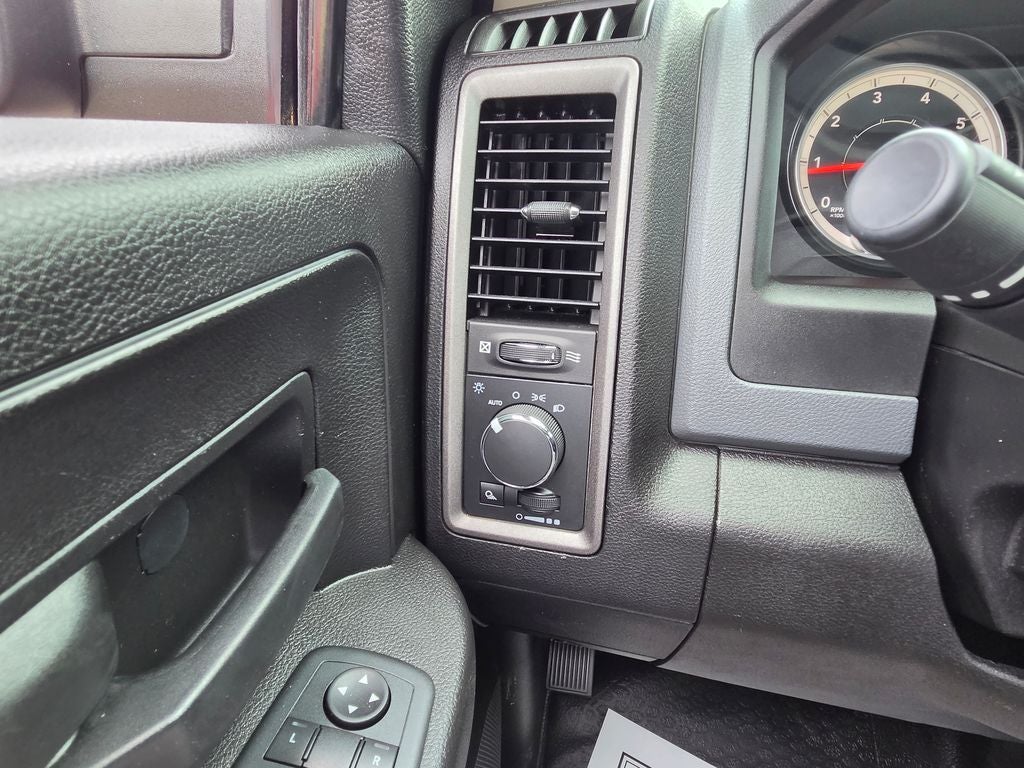 2019 RAM 1500 Classic Tradesman