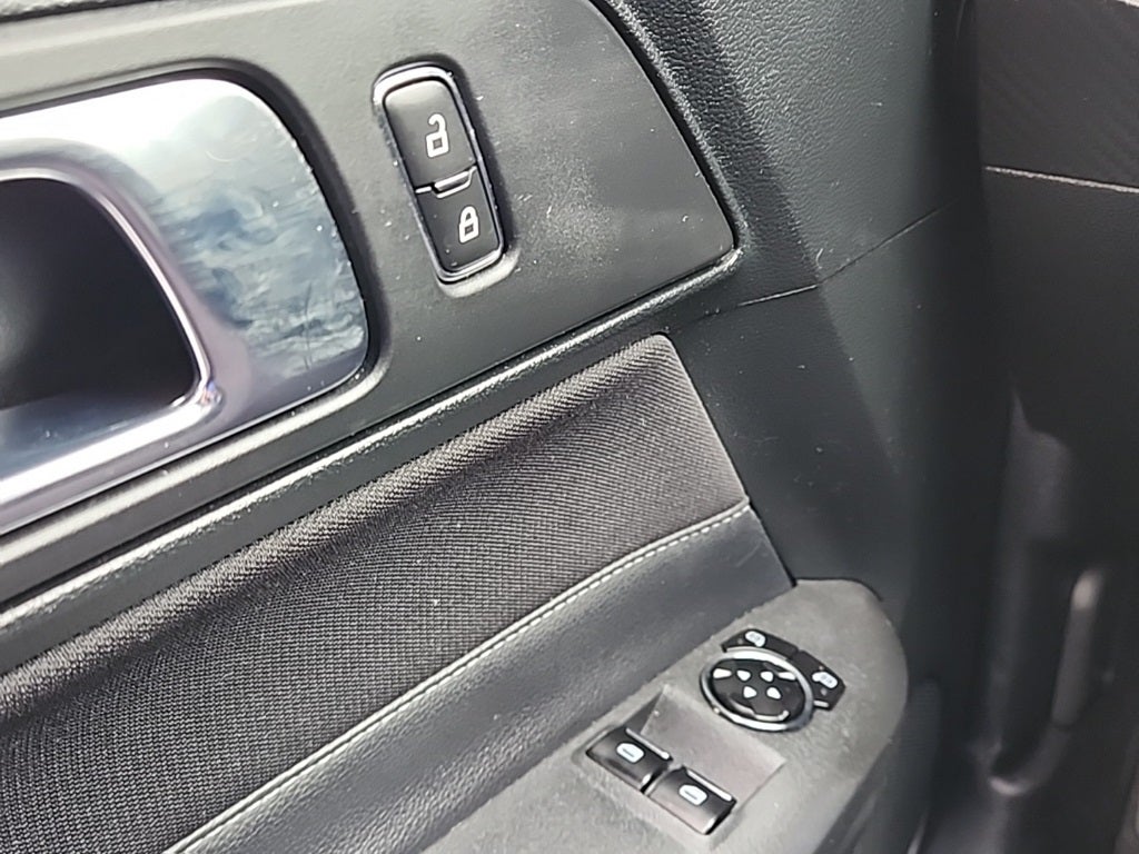 2023 Ford Mustang EcoBoost