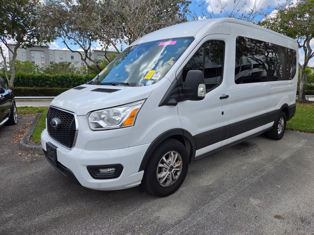 2022 Ford Transit Passenger Wagon XLT