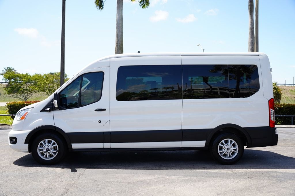 2022 Ford Transit Passenger Wagon XLT