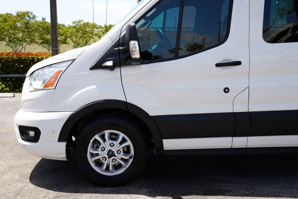 2022 Ford Transit Passenger Wagon XLT