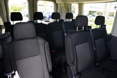2022 Ford Transit Passenger Wagon XLT
