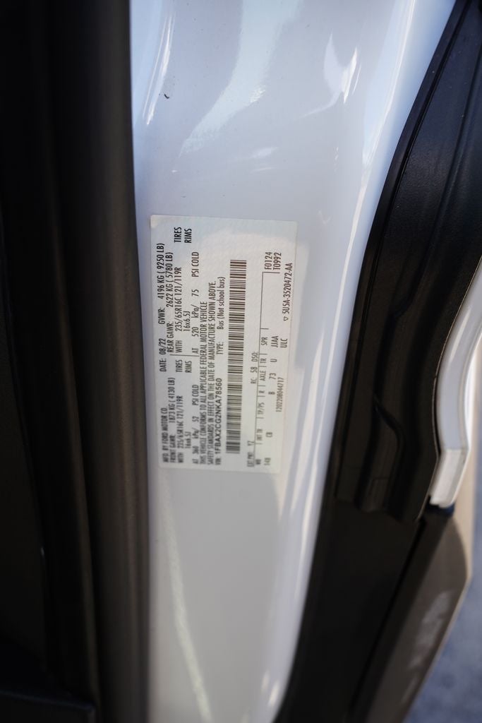2022 Ford Transit Passenger Wagon XLT