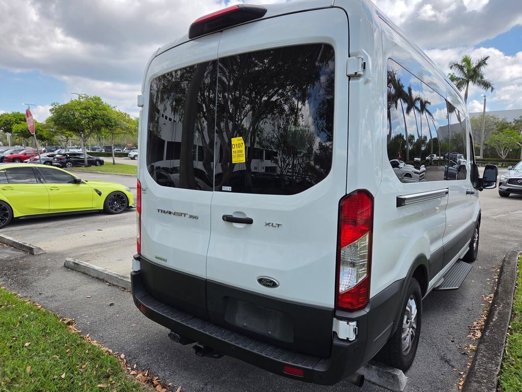 2022 Ford Transit Passenger Wagon XLT