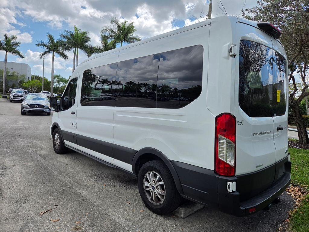 2022 Ford Transit Passenger Wagon XLT