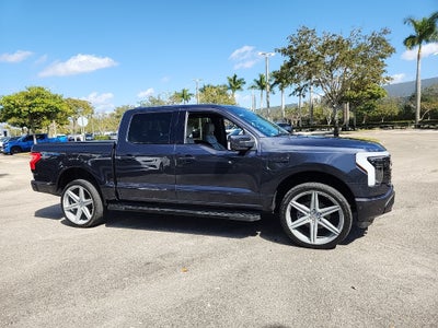 2022 Ford F-150 Lightning Platinum