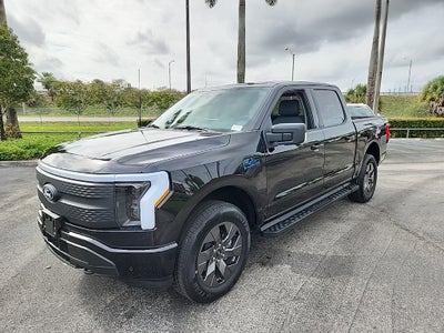 2025 Ford F-150 Lightning Flash