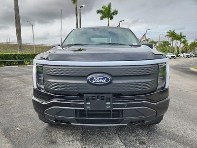 2025 Ford F-150 Lightning Flash