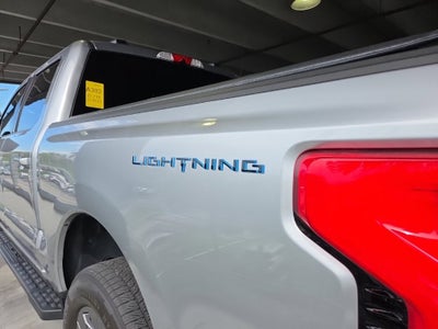 2025 Ford F-150 Lightning Flash
