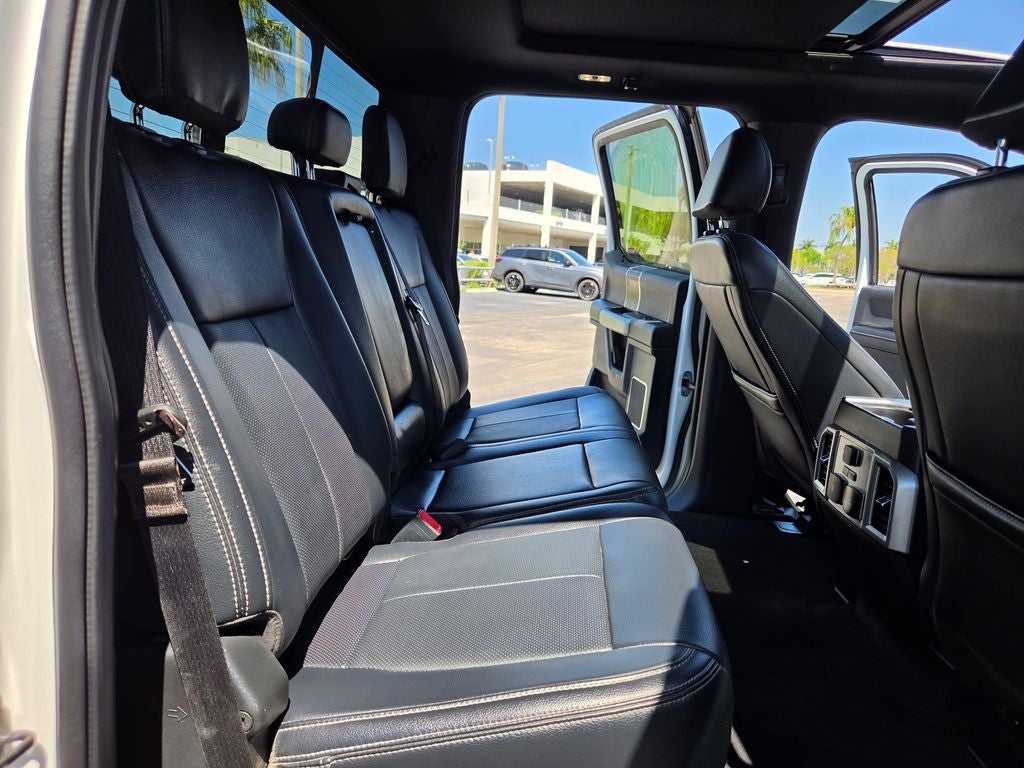 2022 Ford Super Duty F-350 SRW Pickup Lariat