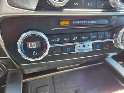 2022 Ford Super Duty F-350 SRW Pickup Lariat