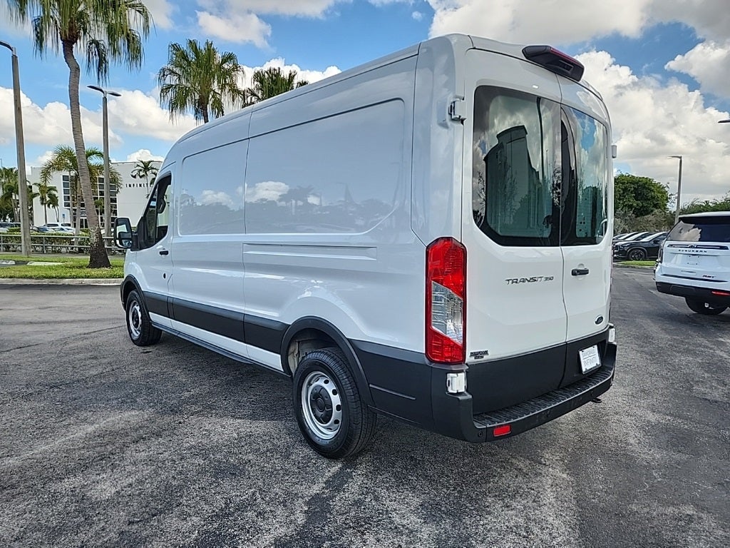 2022 Ford Transit Cargo Van Base