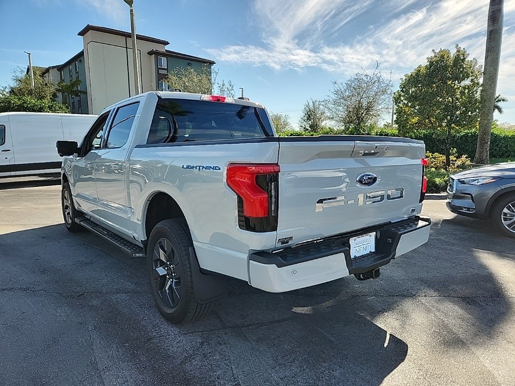 2023 Ford F-150 Lightning XLT
