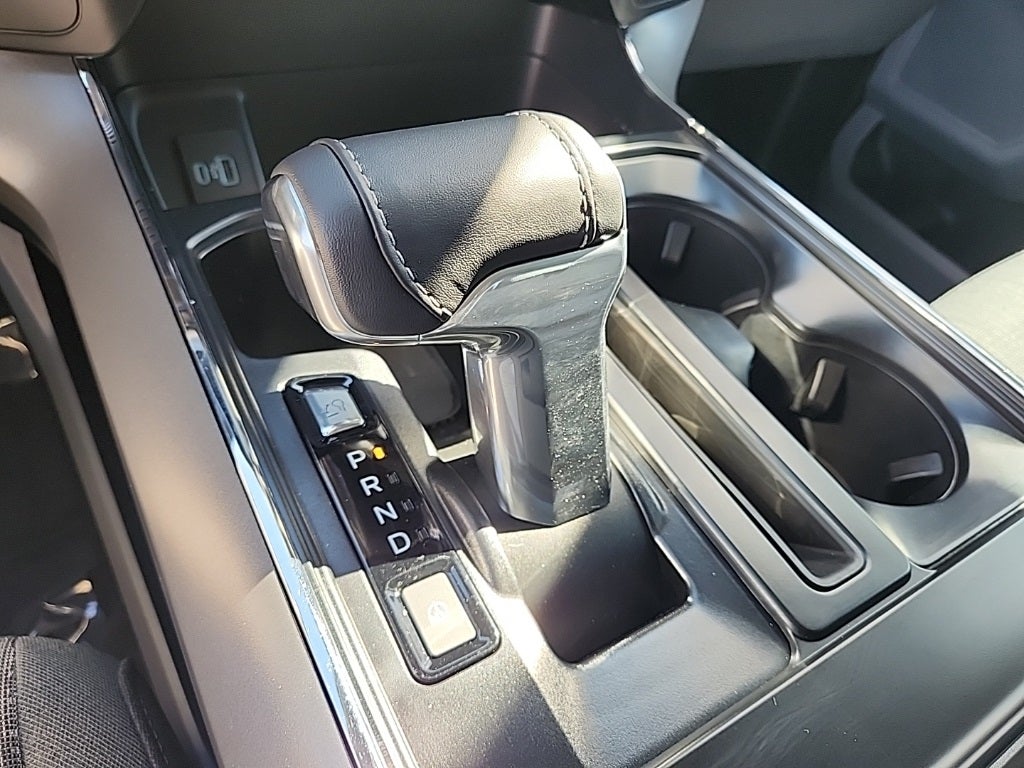 2023 Ford F-150 Lightning XLT