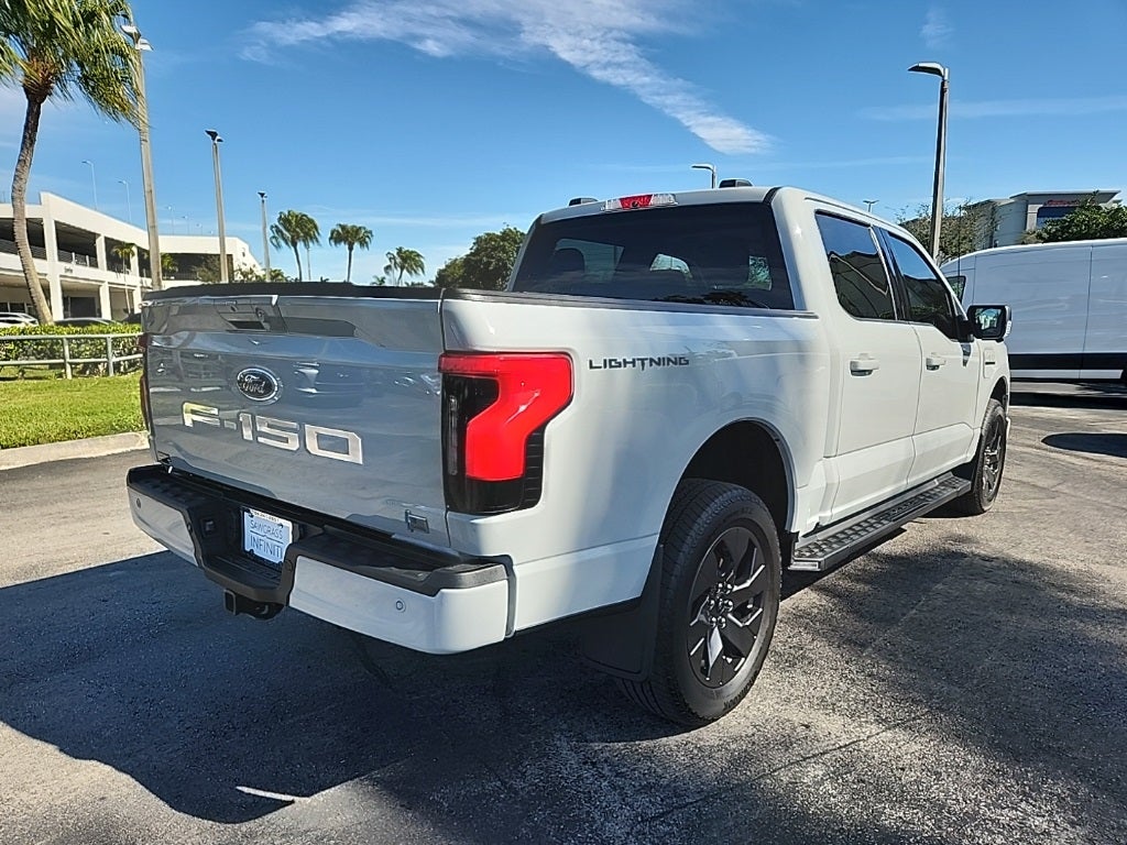 2023 Ford F-150 Lightning XLT