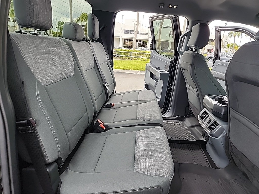 2023 Ford F-150 Lightning XLT