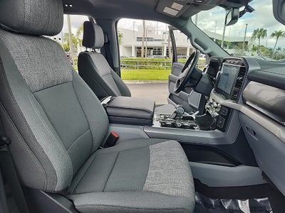 2023 Ford F-150 Lightning XLT