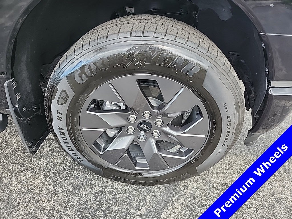 2023 Ford F-150 Lightning XLT