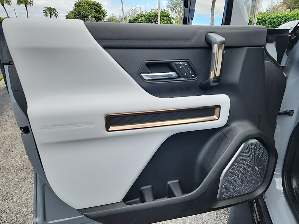 2024 GMC HUMMER EV SUV 3X