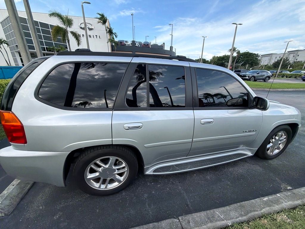 2009 GMC Envoy Denali