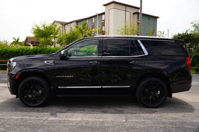 2023 GMC Yukon SLT