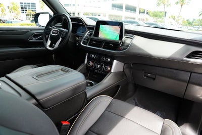 2023 GMC Yukon SLT