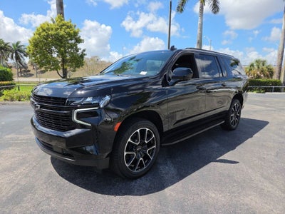 2023 Chevrolet Suburban RST