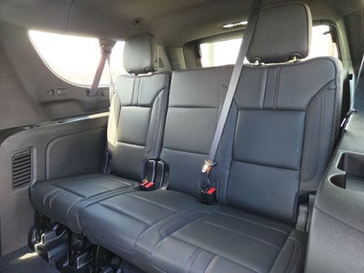 2023 Chevrolet Suburban RST