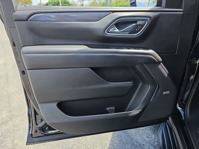 2023 Chevrolet Suburban RST