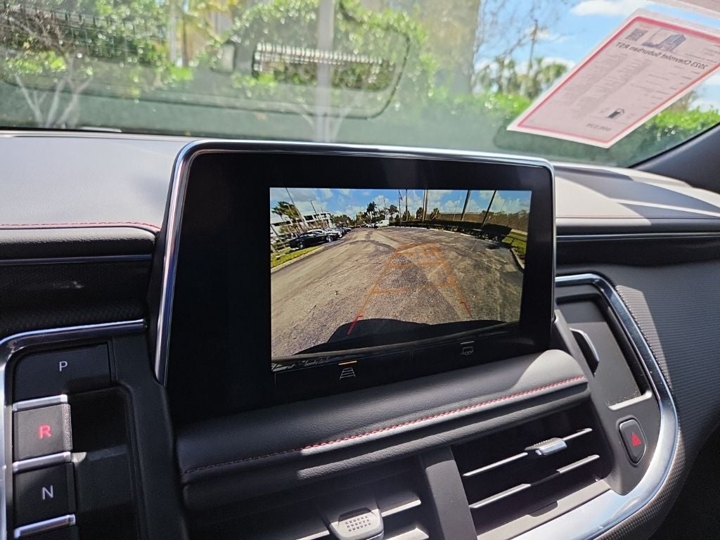 2023 Chevrolet Suburban RST