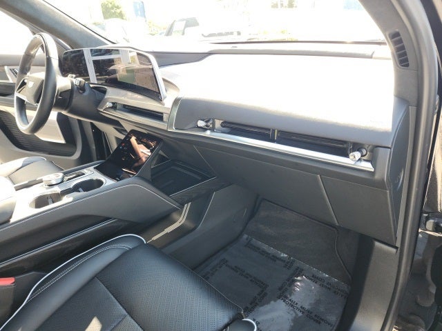 2026 Cadillac VISTIQ Platinum