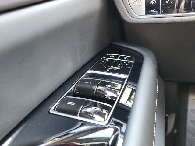 2026 Cadillac VISTIQ Platinum