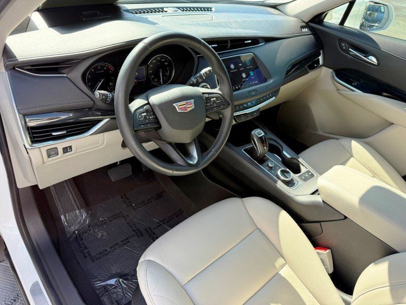 2019 Cadillac XT4 Premium Luxury