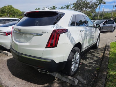 2022 Cadillac XT5 Luxury