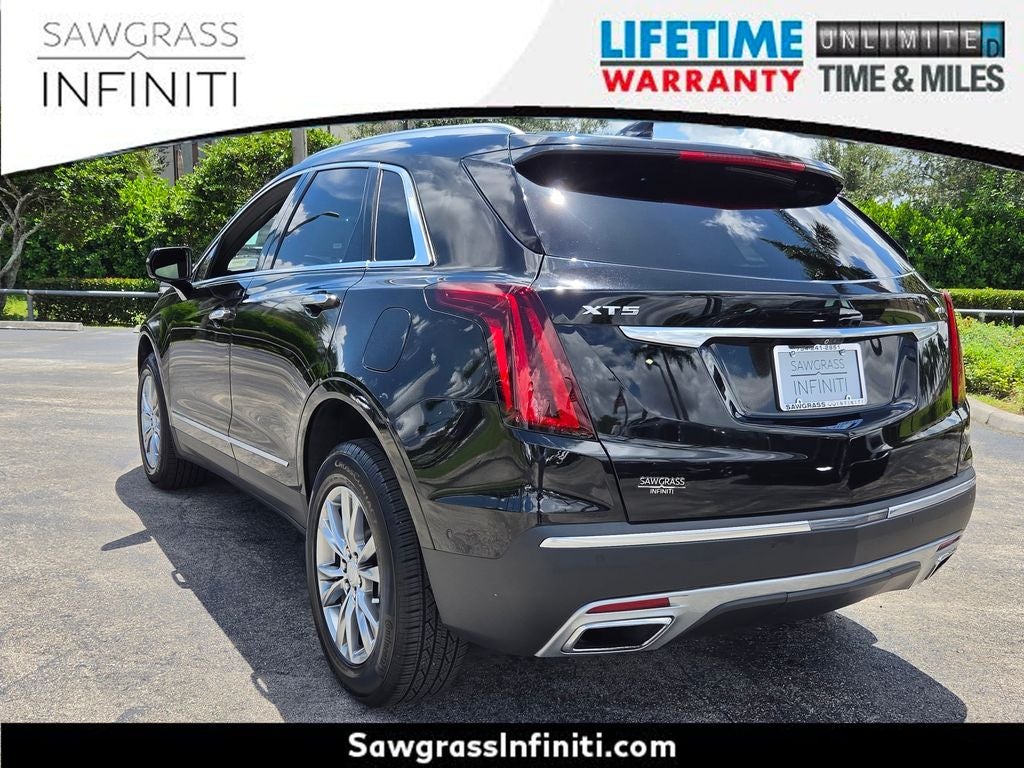 2022 Cadillac XT5 Premium Luxury