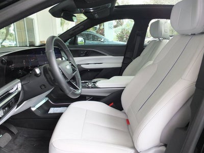 2025 Cadillac LYRIQ Luxury