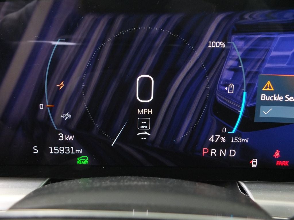 2025 Cadillac LYRIQ Luxury