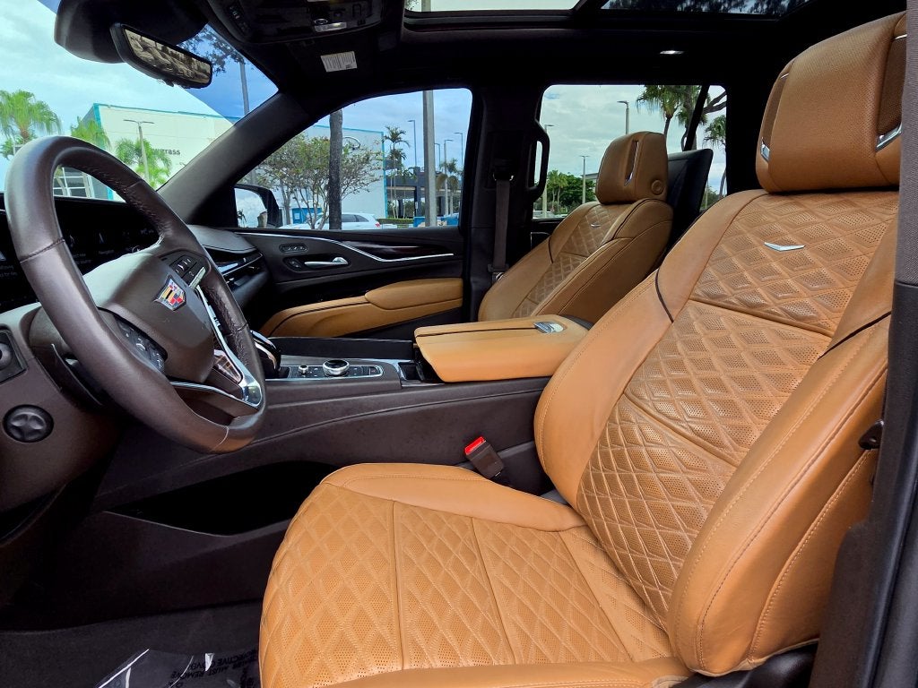 2021 Cadillac Escalade Sport