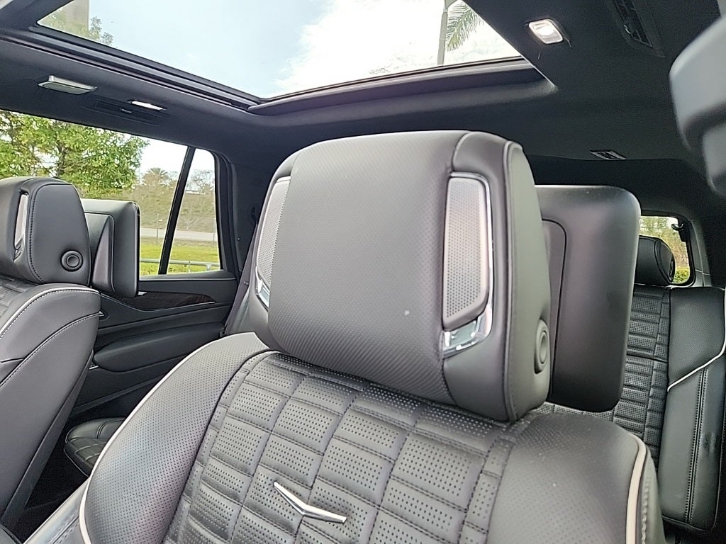 2023 Cadillac Escalade Sport Platinum