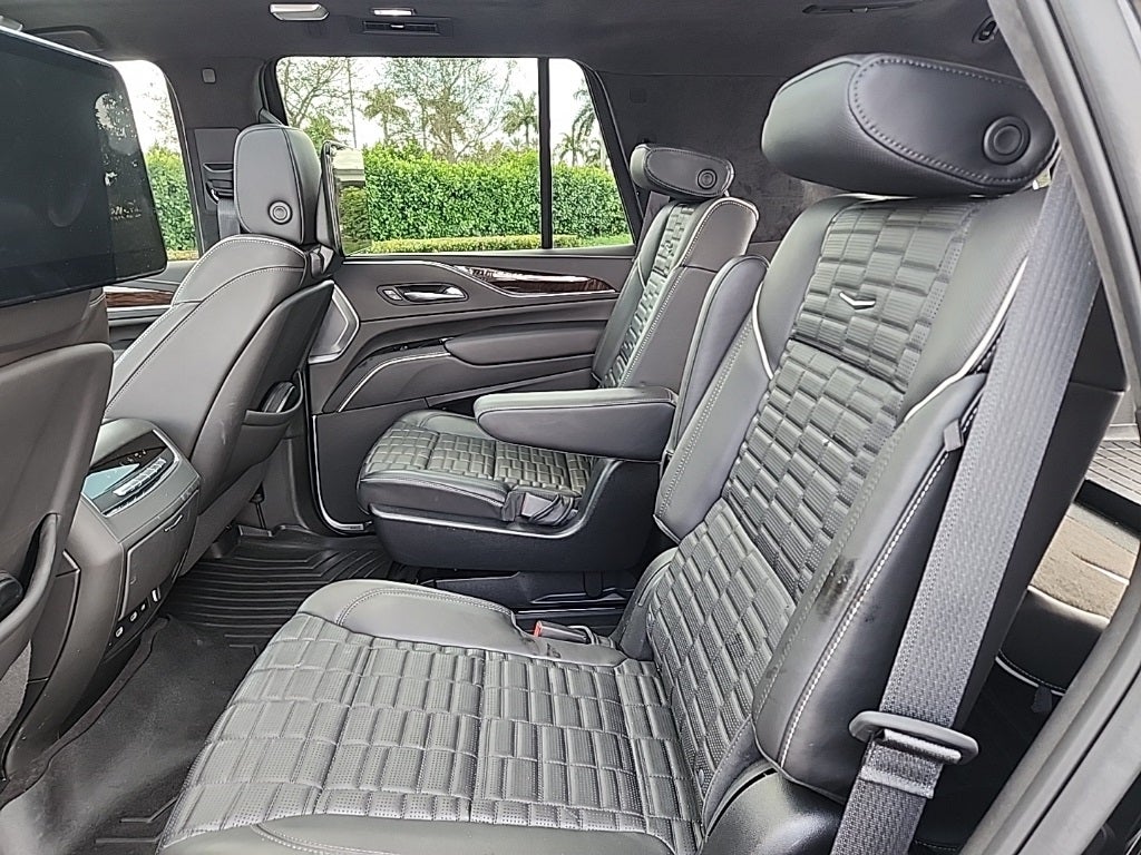 2023 Cadillac Escalade Sport Platinum