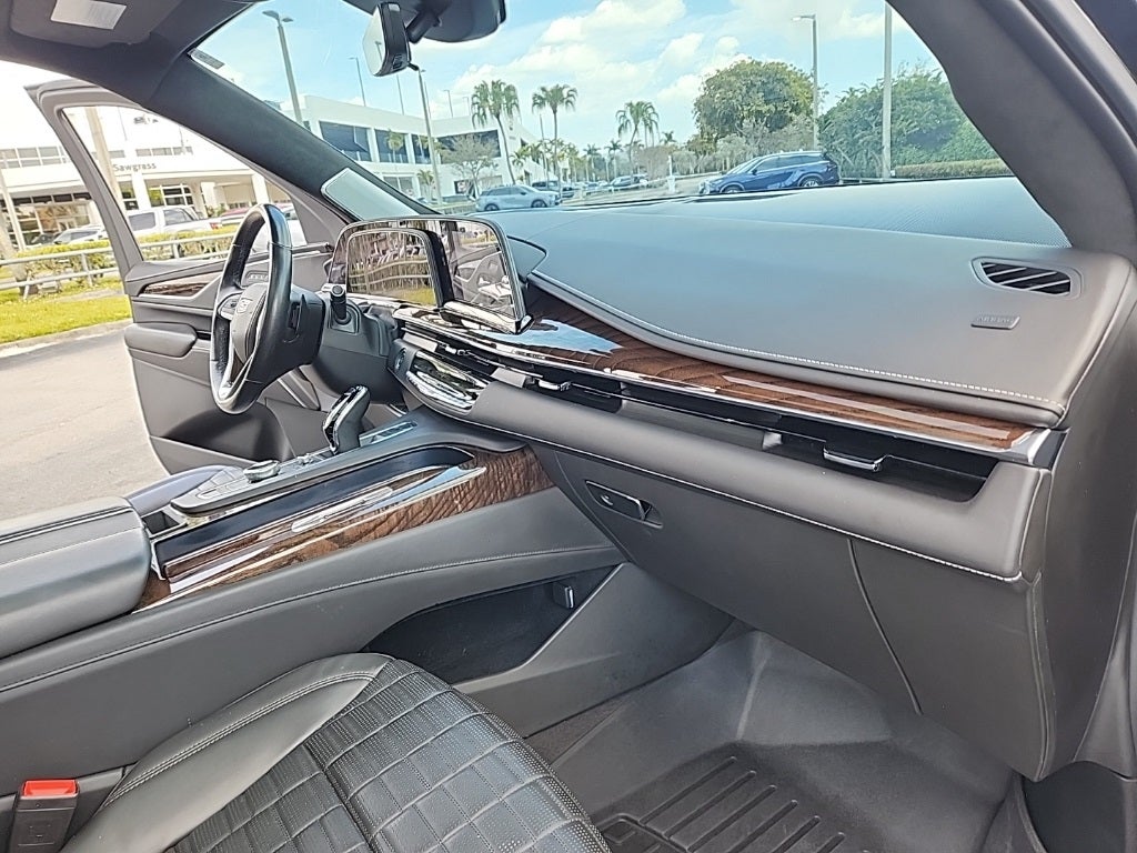 2023 Cadillac Escalade Sport Platinum