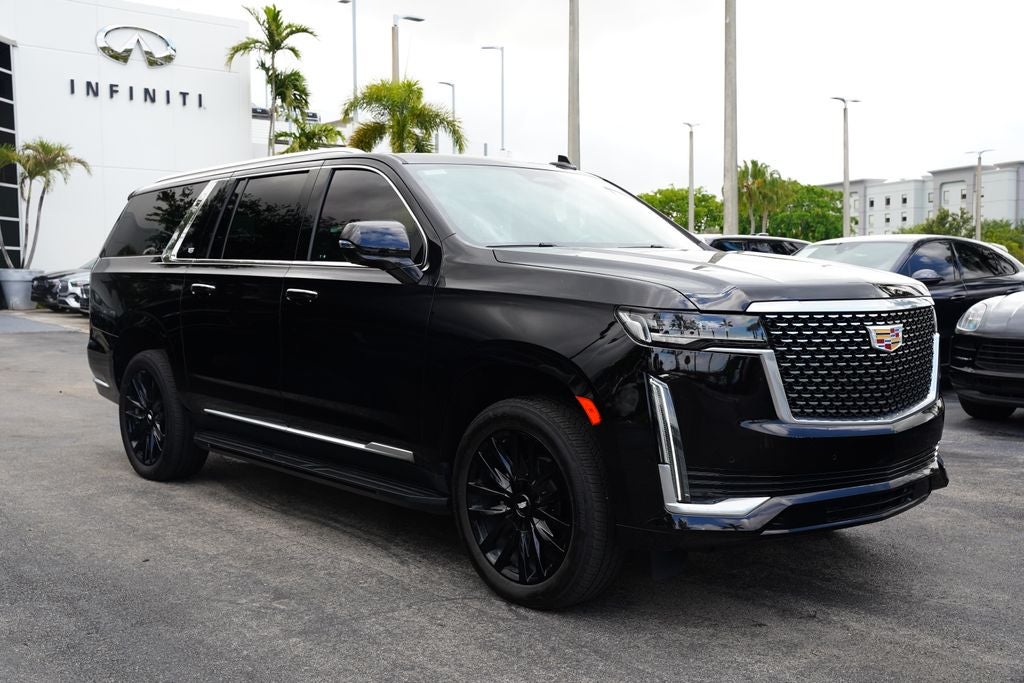 2024 Cadillac Escalade ESV Luxury