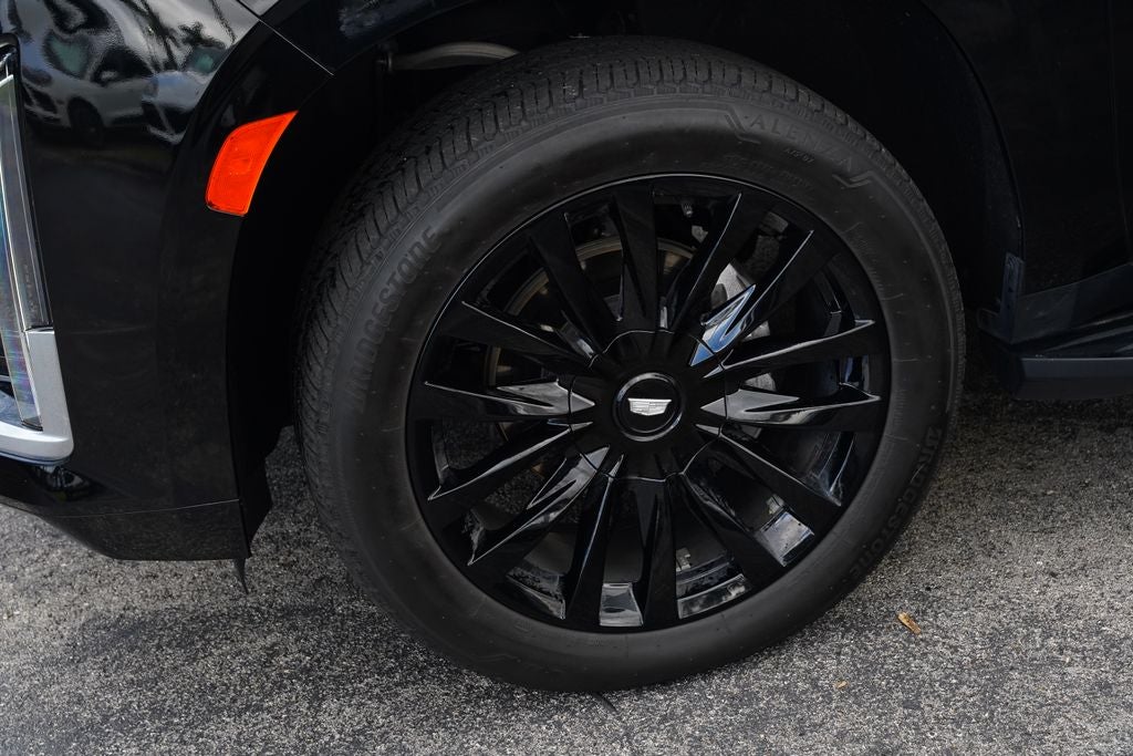 2024 Cadillac Escalade ESV Luxury