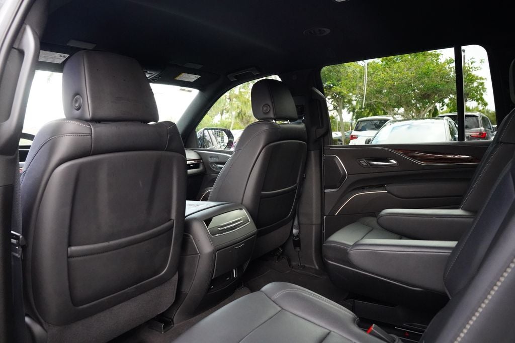 2024 Cadillac Escalade ESV Luxury