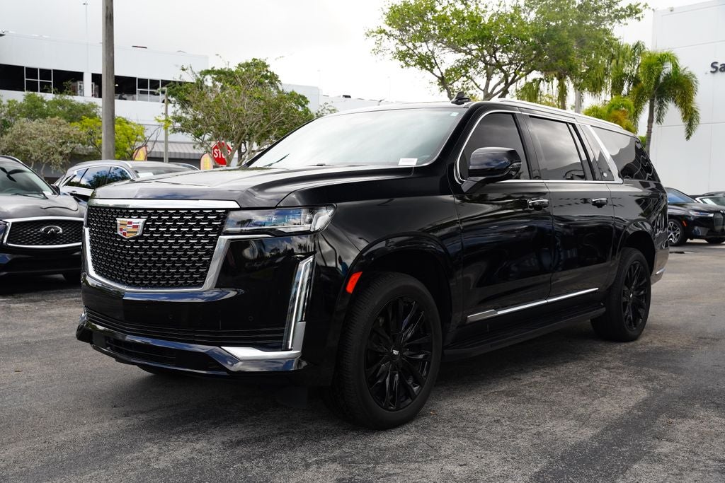 2024 Cadillac Escalade ESV Luxury