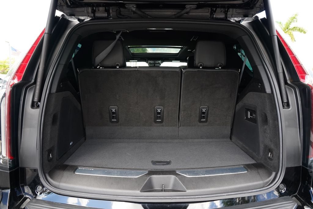 2024 Cadillac Escalade Premium Luxury
