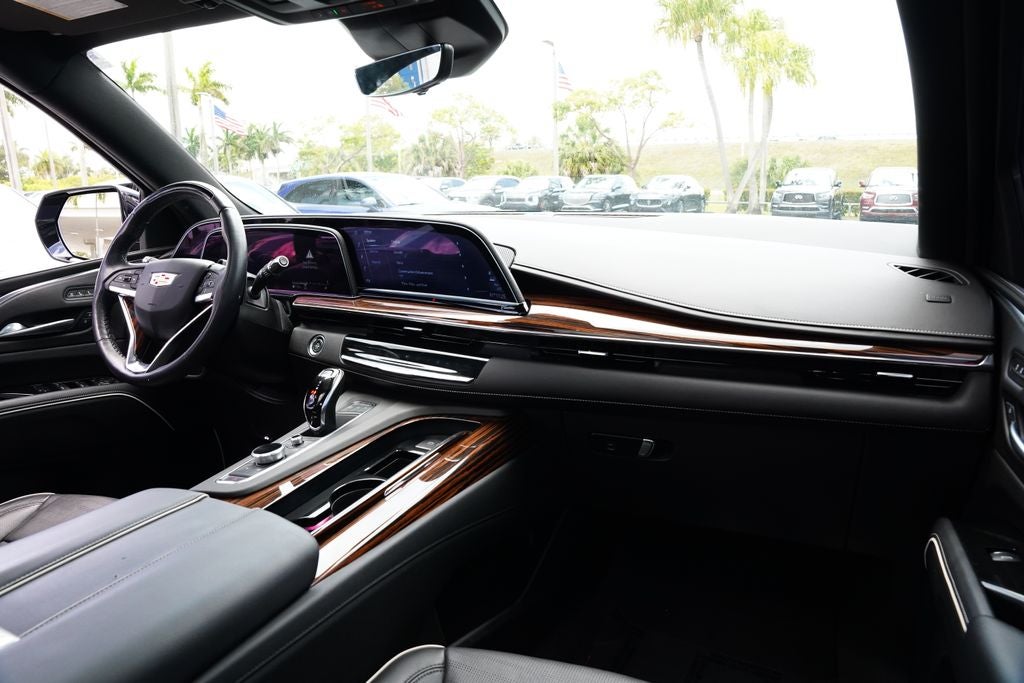 2024 Cadillac Escalade Premium Luxury