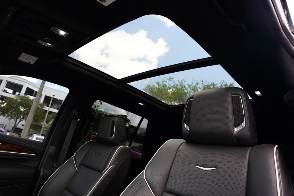2024 Cadillac Escalade Premium Luxury