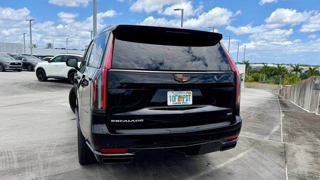 2023 Cadillac Escalade Sport